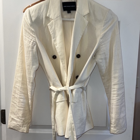 nude linen blazer with tie - Picture 2 of 8